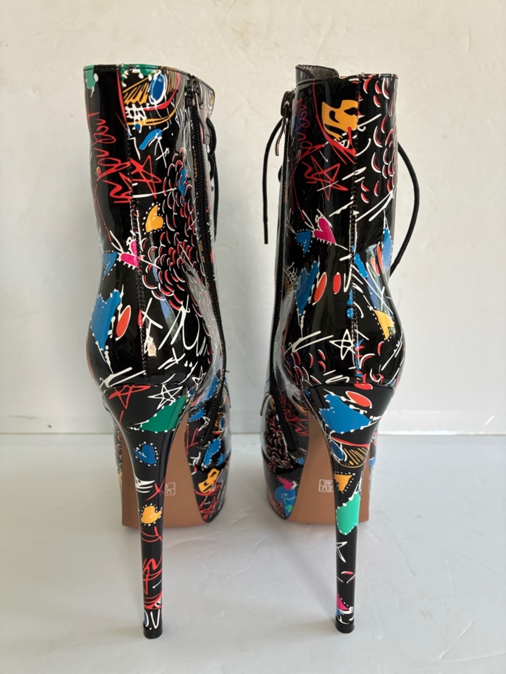 Black Multi-Color Graffiti Lace-Up Platform Ankle Boots Stiletto Shoe Size 9 NEW - Picture 5 of 8